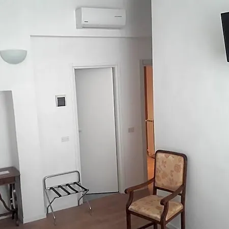 Il Grifo E 4*